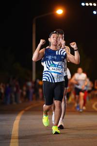BIB: 44397
                            <button type="button" onclick="openModal(22803877)" class="btn btn-primary btn-sm float-right btn-popup" data-toggle="modal" data-target=".modal-high-quality">
                        <i class="fas fa-shopping-cart"></i> Add to Cart
                    </button>
                                            <button type="button" onclick="isThisMe(22803877, true)" class="btn btn-success btn-sm float-right btn-popup btn-isme hidden" data-toggle="tooltip" data-placement="bottom" title="นี่คือรูปของคุณใช่ไหม คลิกที่นี่เพื่อเอาเข้าอัลบั้ม">
                        <i class="fas fa-plus"></i> Add to album
                    </button>
                    <button type="button" onclick="isThisMe(22803877, false)" class="btn btn-warning btn-sm float-right btn-popup btn-isnotme hidden">
                        <i class="fas fa-ban"></i> Remove from album
                    </button>